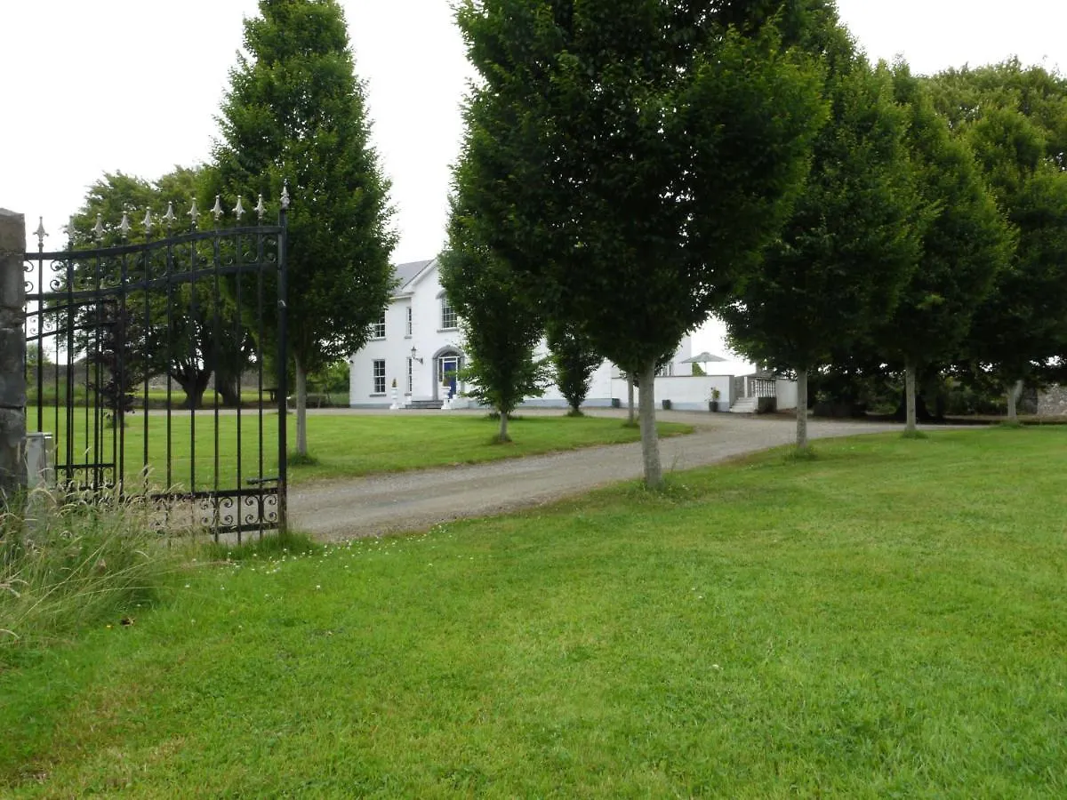 The Carriage Houses At Beechpark House Bunratty 0*,