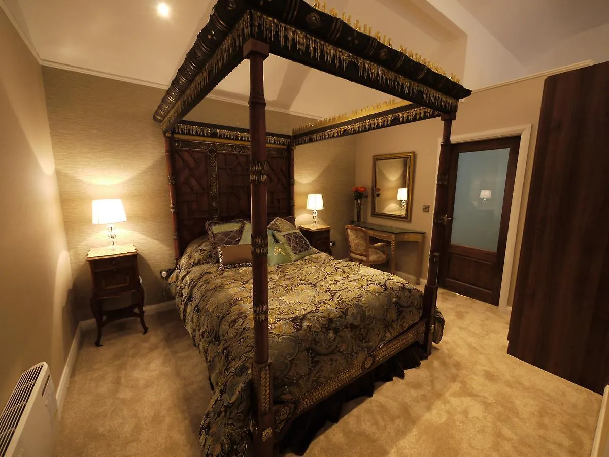 The Carriage Houses At Beechpark House Bunratty Bed & Breakfast