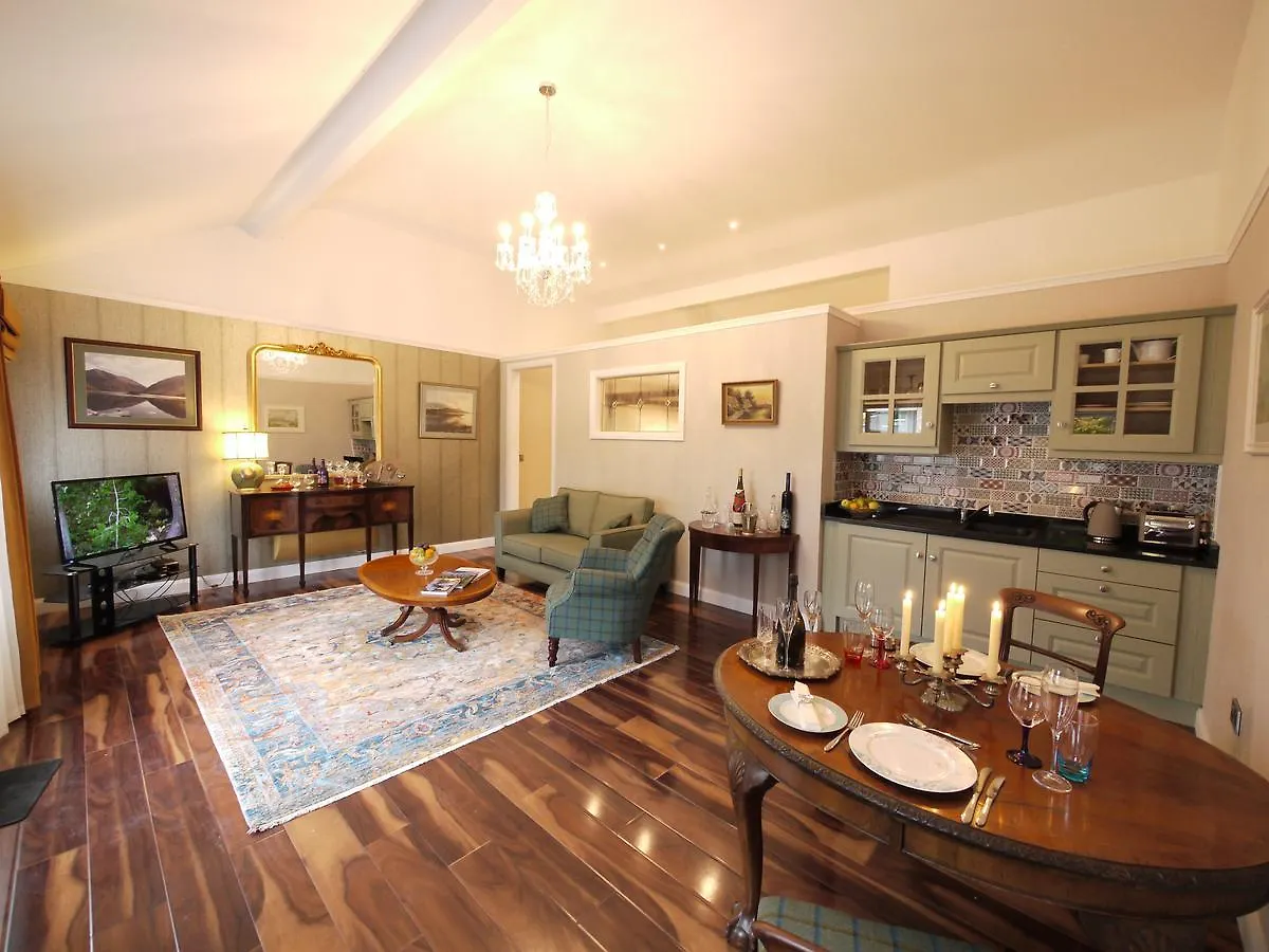 Bed & Breakfast The Carriage Houses At Beechpark House Bunratty